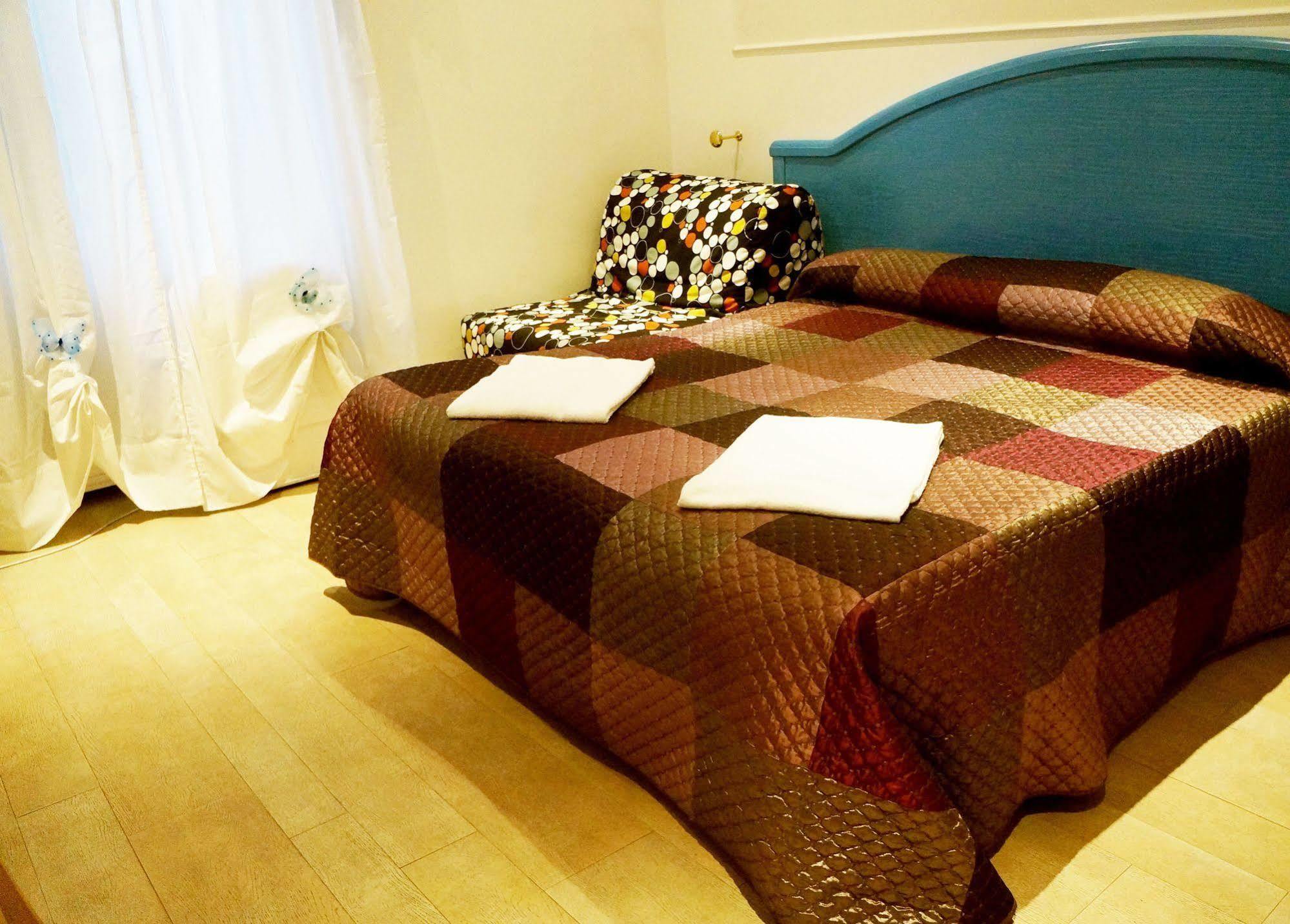 Casa Dell'Amicizia Bed & Breakfast Roma Exterior foto