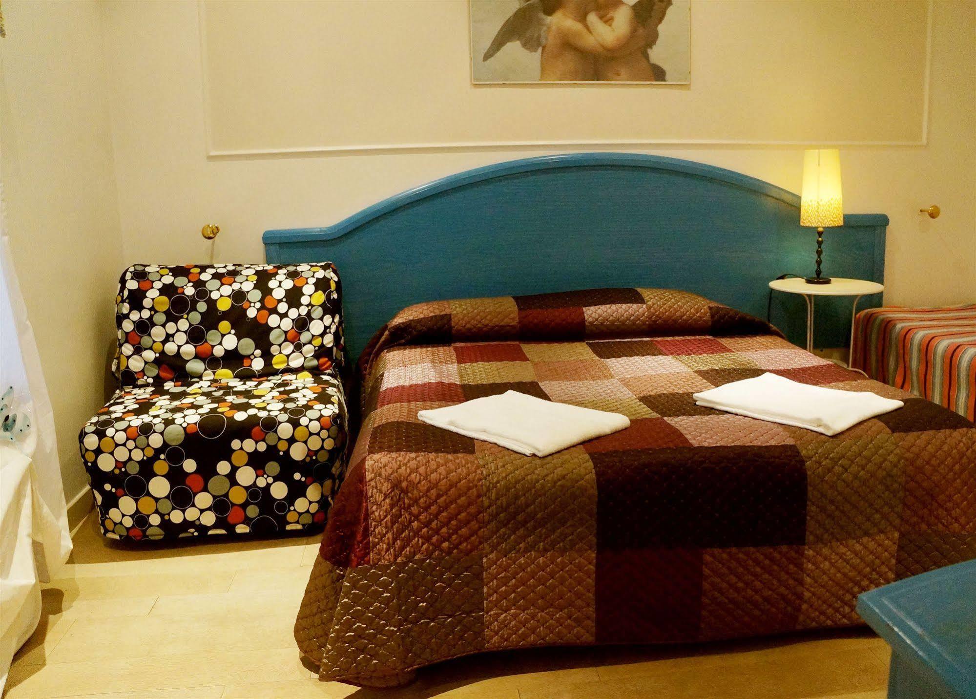 Casa Dell'Amicizia Bed & Breakfast Roma Exterior foto